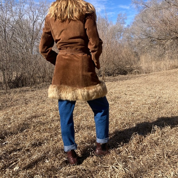 70s belted Coat, Genuine Leather, Vintage Excellent Condition - Picture 10 of 11
